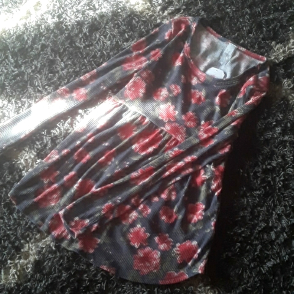 Womens Floral L/S Babydoll Top